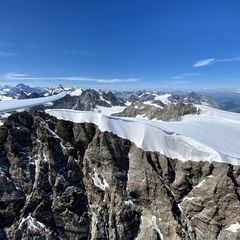 Verortung via Georeferenzierung der Kamera: Aufgenommen in der Nähe von Visp, Schweiz in 3900 Meter